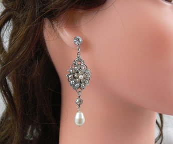 Diane Earrings by Say Bella